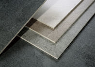Ukuran 300x300 Mm Non Slip Glazed Ceramic Tile Untuk Ruang Tamu Tahan Air Warna Hitam