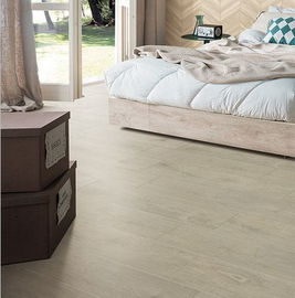 200x1200 mm Ubin Lantai Kayu Finish Elevation beige Outdoor Tahan Air Lantai Kayu Ubin Porselen